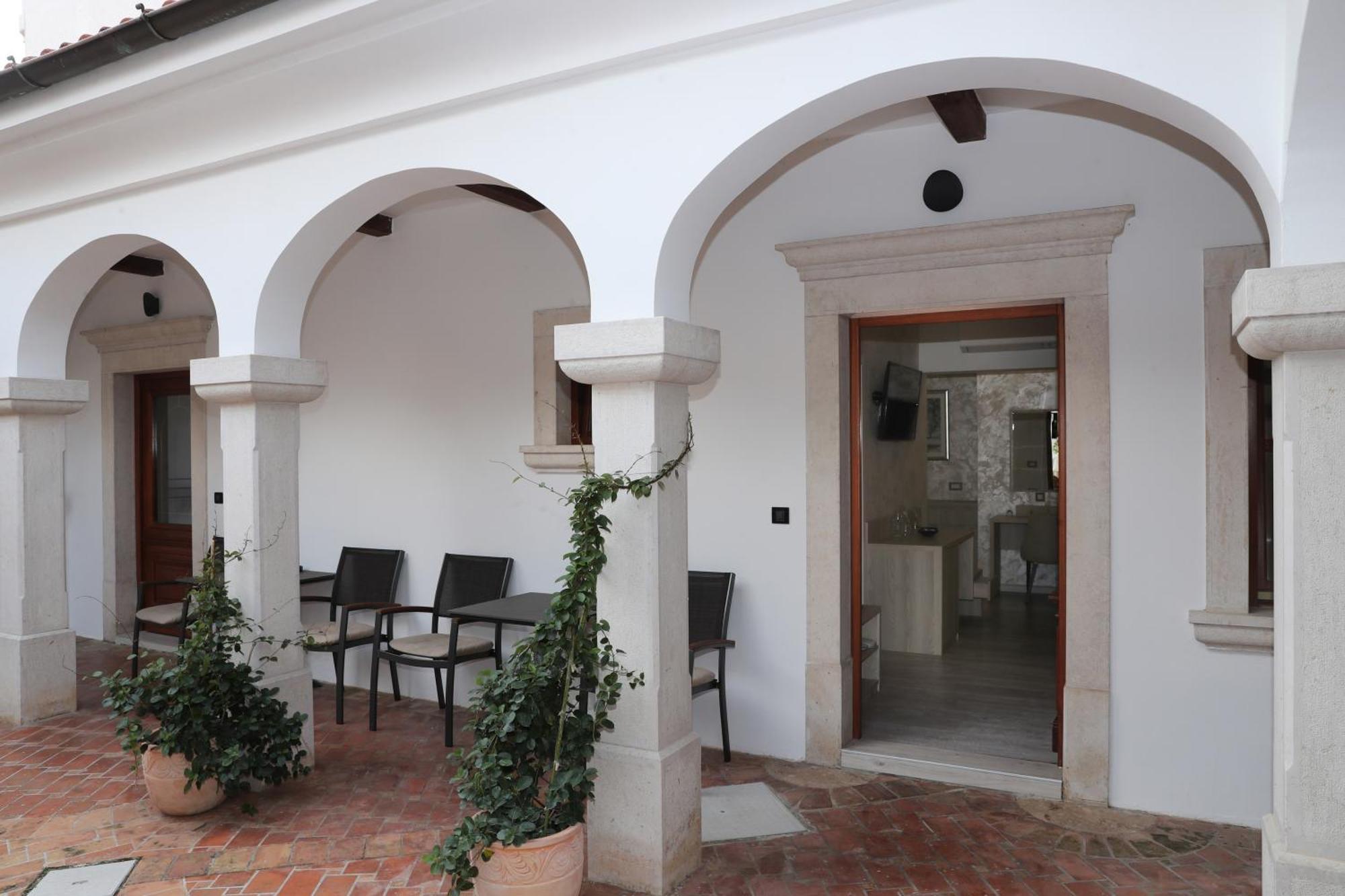 Villa Pasis Rovigno Esterno foto